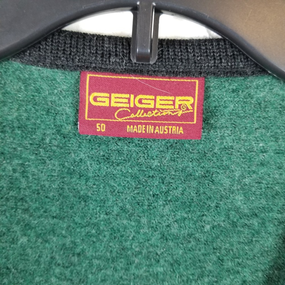 Geiger Collection Mens Green Boiled Wool Vest Austria Tyrolean Crest Button 50 - Picture 3 of 7
